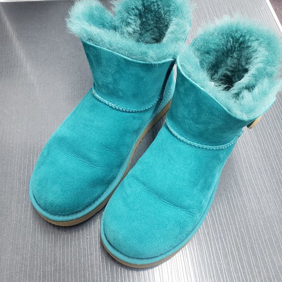 UGG Shoes - Authentic Ugg Women's size 7 Teal Mini Bailey Button Boots - Gently Used